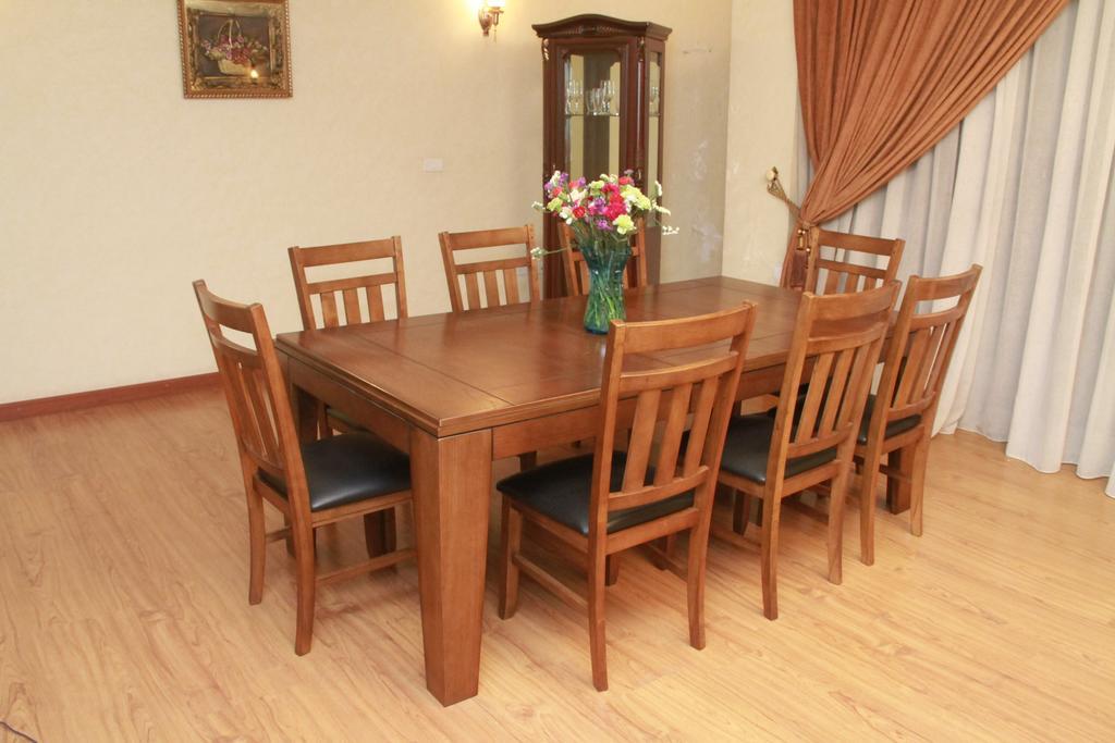 Solmile Family Guest House 亚的斯亚贝巴 外观 照片