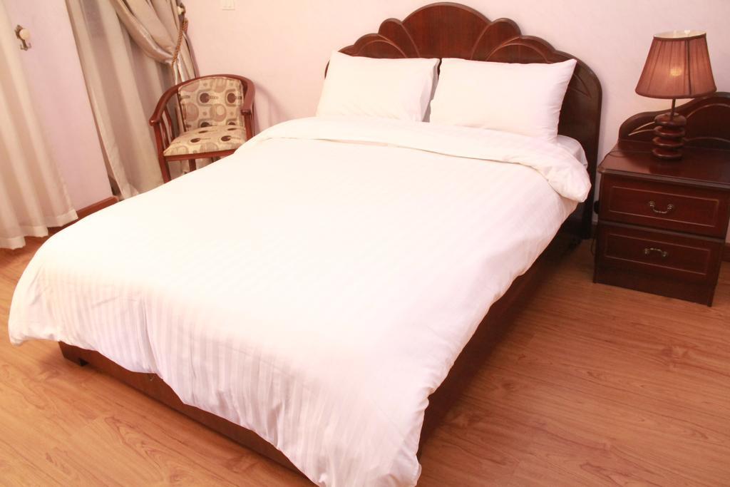 Solmile Family Guest House 亚的斯亚贝巴 外观 照片